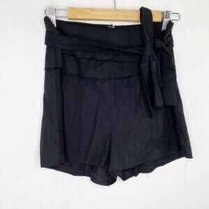 LF Mint Vanilla Black Belted High-Rise Back Zip Shorts Women's Size 10 NWT